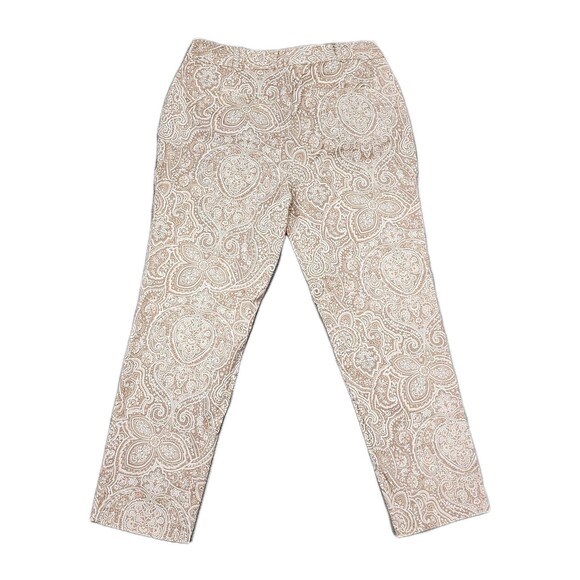 Charter Club Classic Fit Paisley Print Capri Beige Women's Pants Sizes 10 Petite - Picture 3 of 7